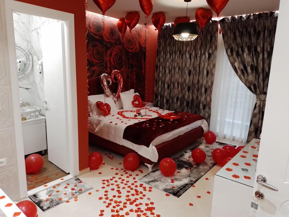 Ajilin Hotel Rooms Korce Esterno foto
